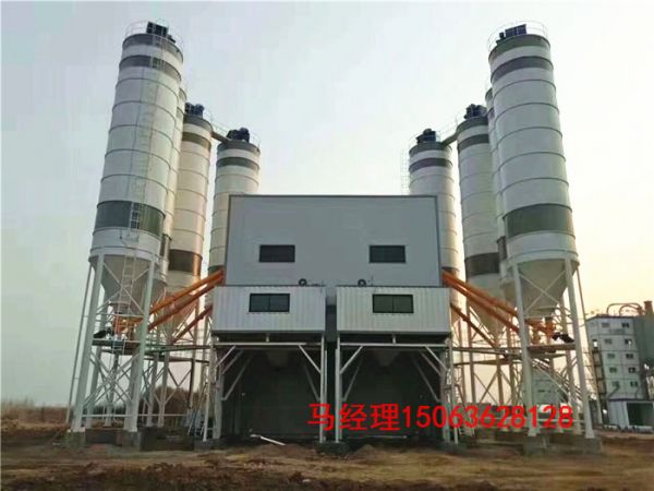 在使用初期，混凝土攪拌站有什么注意事項(xiàng)？